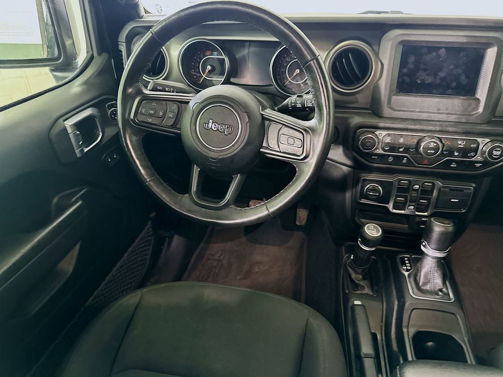 Used 2023 Jeep Wrangler Unlimited Sport image 17