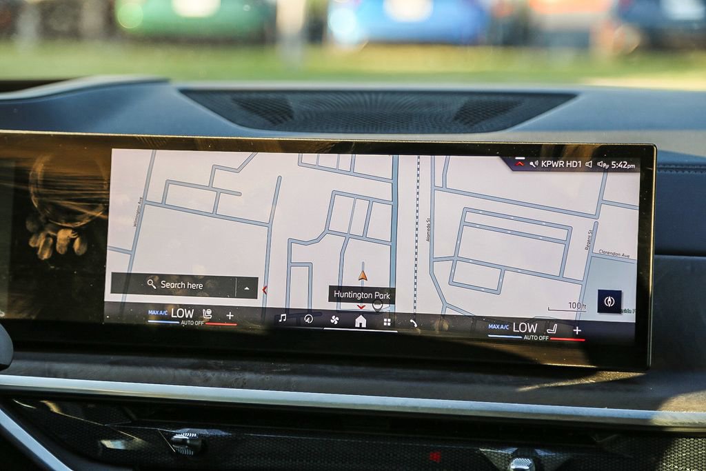 Used 2025 BMW X5 xDrive40i image 13