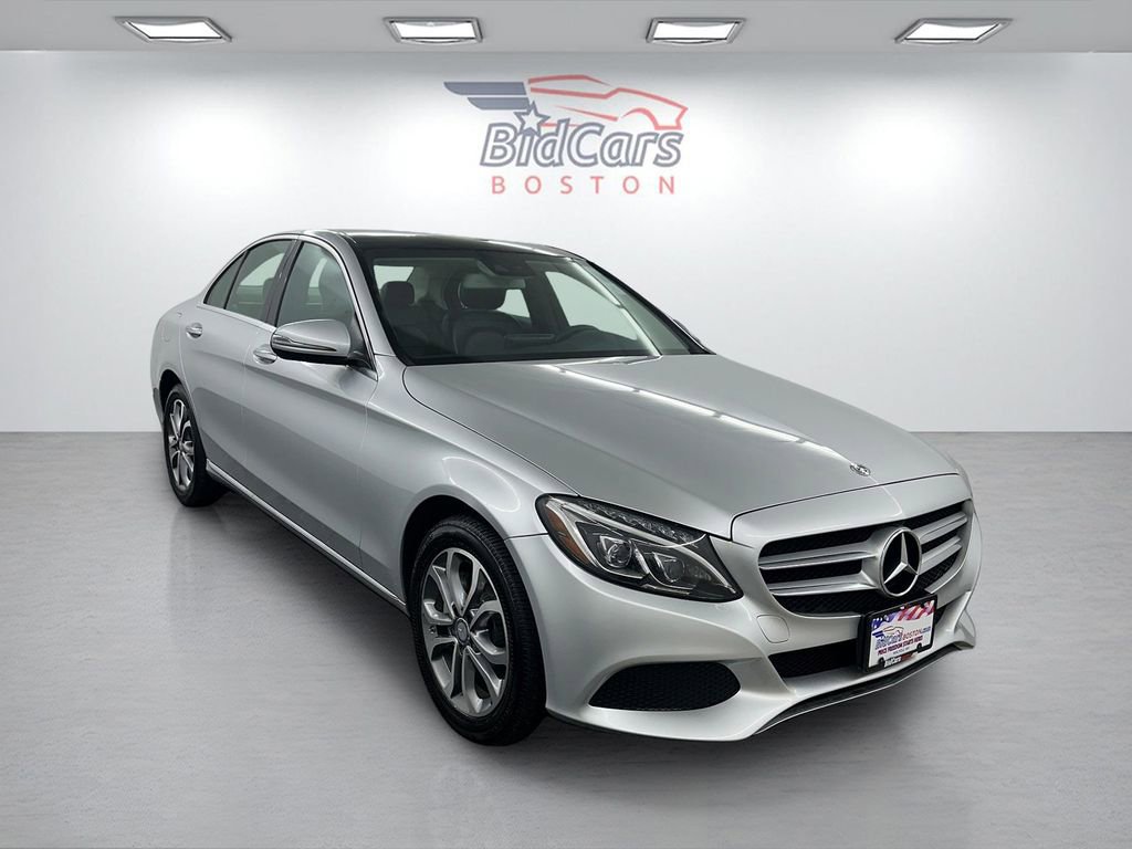 Used 2018 Mercedes-Benz C 300 4MATIC Sedan image 3