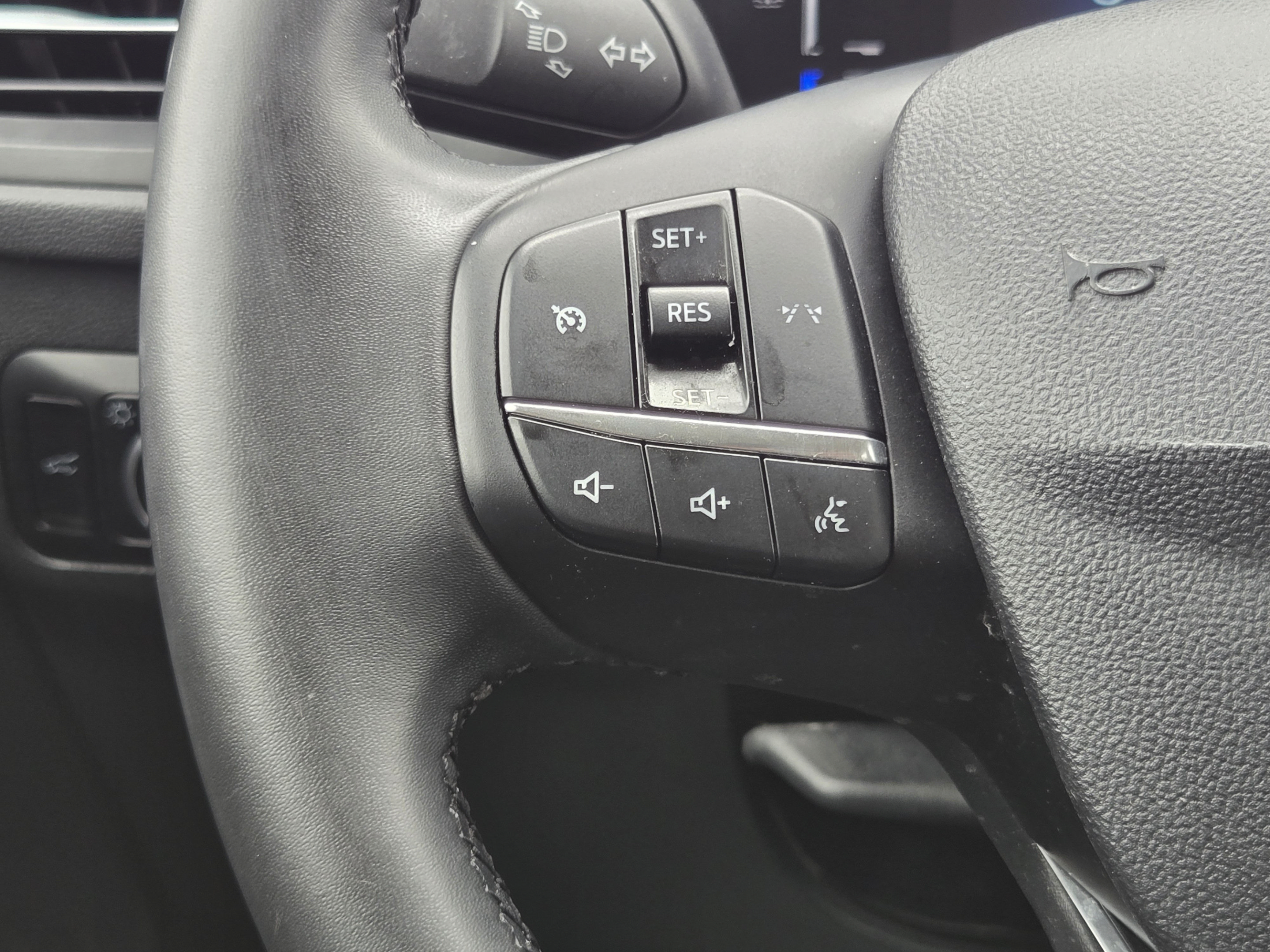 Used 2024 Ford Escape Active FWD image 25