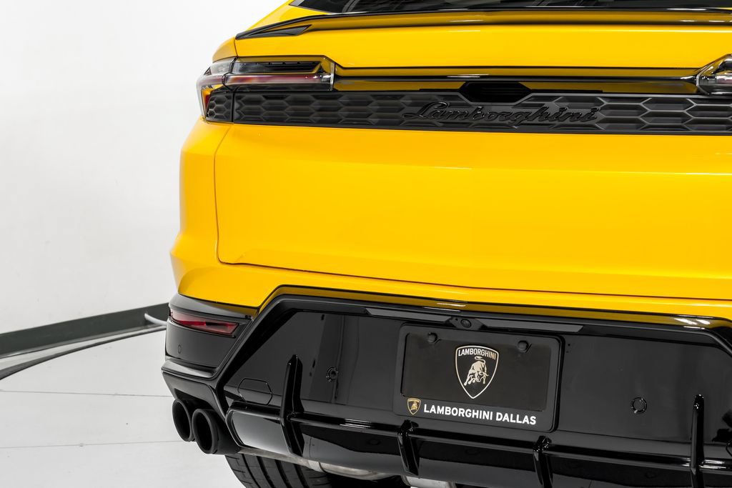 Used 2025 Lamborghini Urus S AWD/4WD image 57