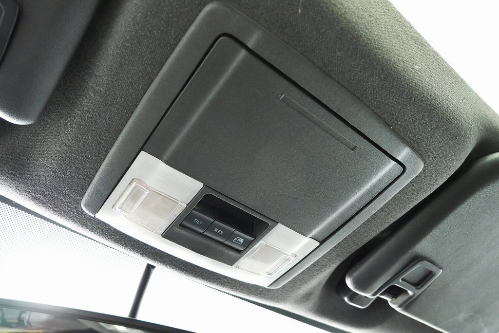 Used 2016 Ford F350 Lariat w/ Lariat Ultimate Package image 37