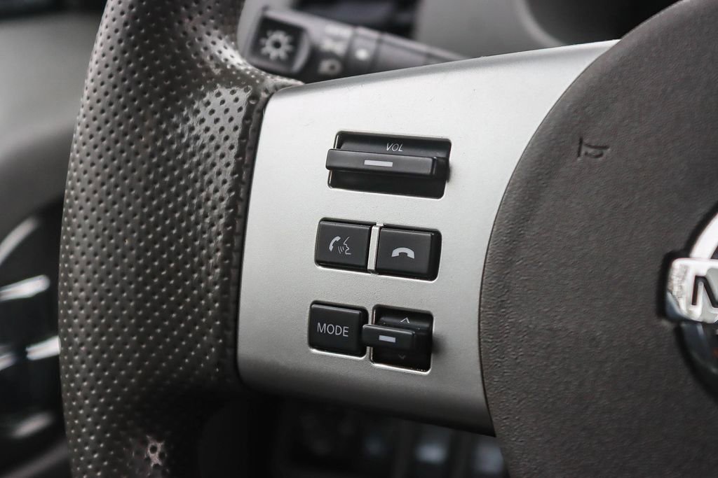 Used 2021 Nissan Frontier SV image 24