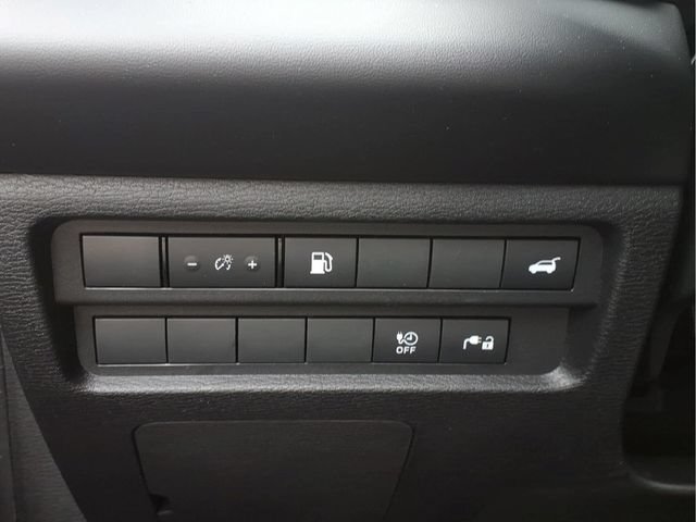 New 2026 Nissan Rogue SL AWD/4WD image 18