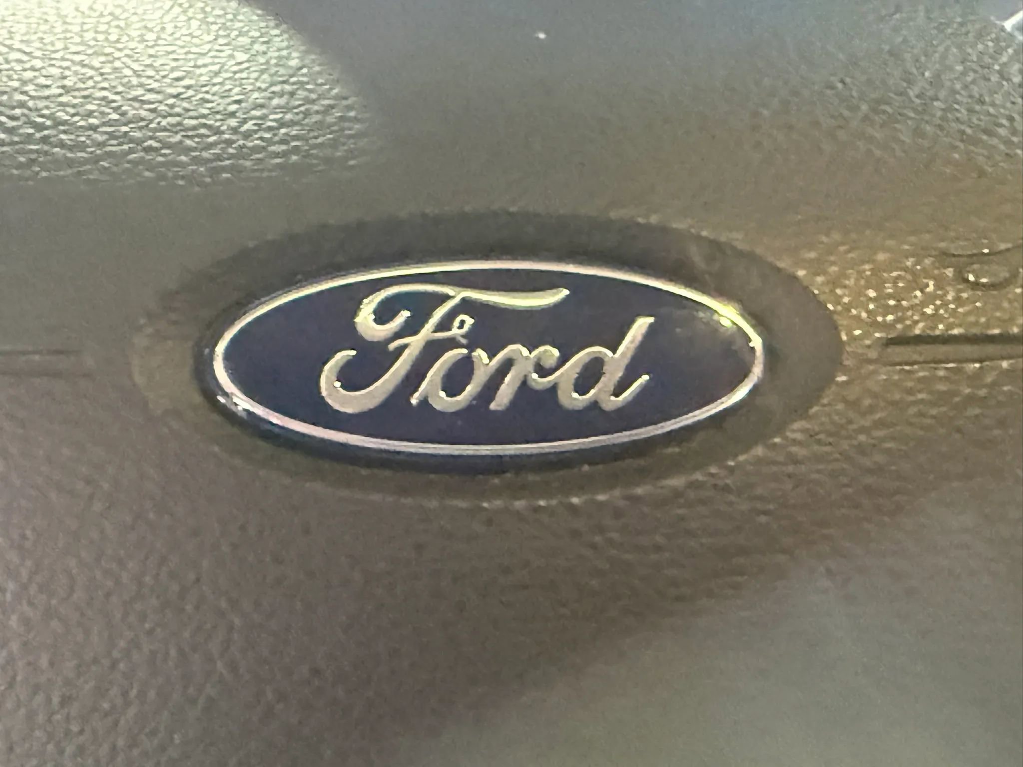 Used 2015 Ford Escape SE w/ SE Chrome Package image 17