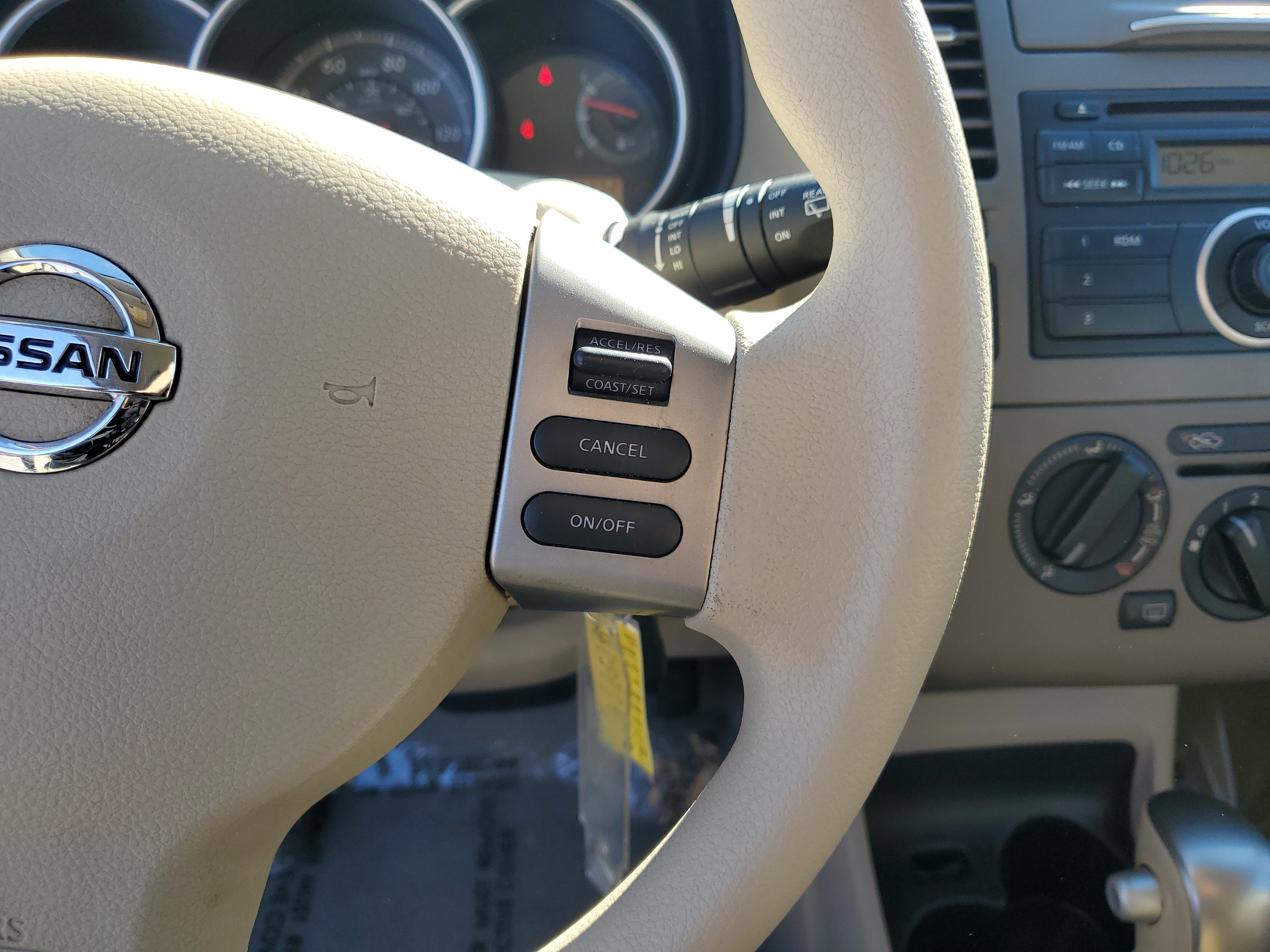 Used 2011 Nissan Versa 1.8 S w/ Plus Pkg image 17