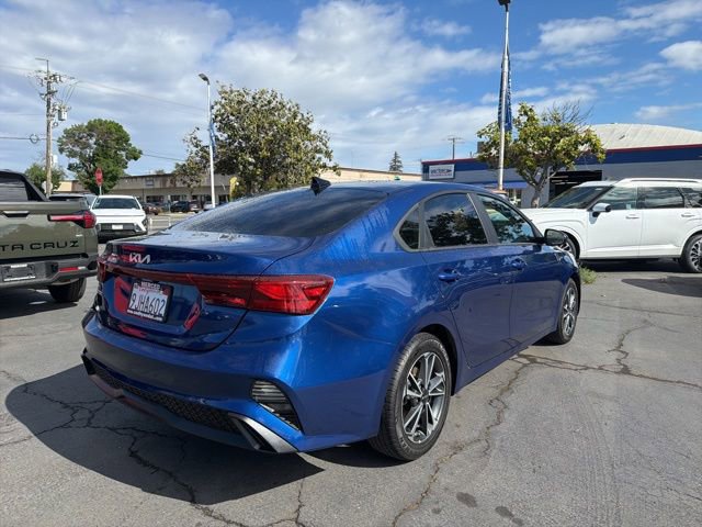 Used 2023 Kia Forte LXS FWD image 5