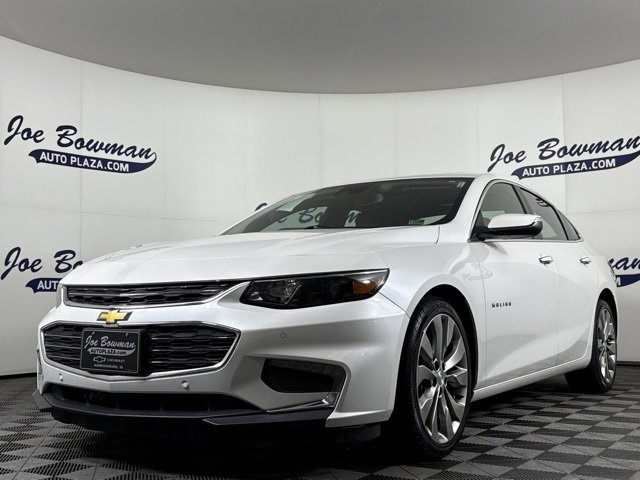 Used 2018 Chevrolet Malibu Premier w/ Premier Sun and Wheel Package image 3