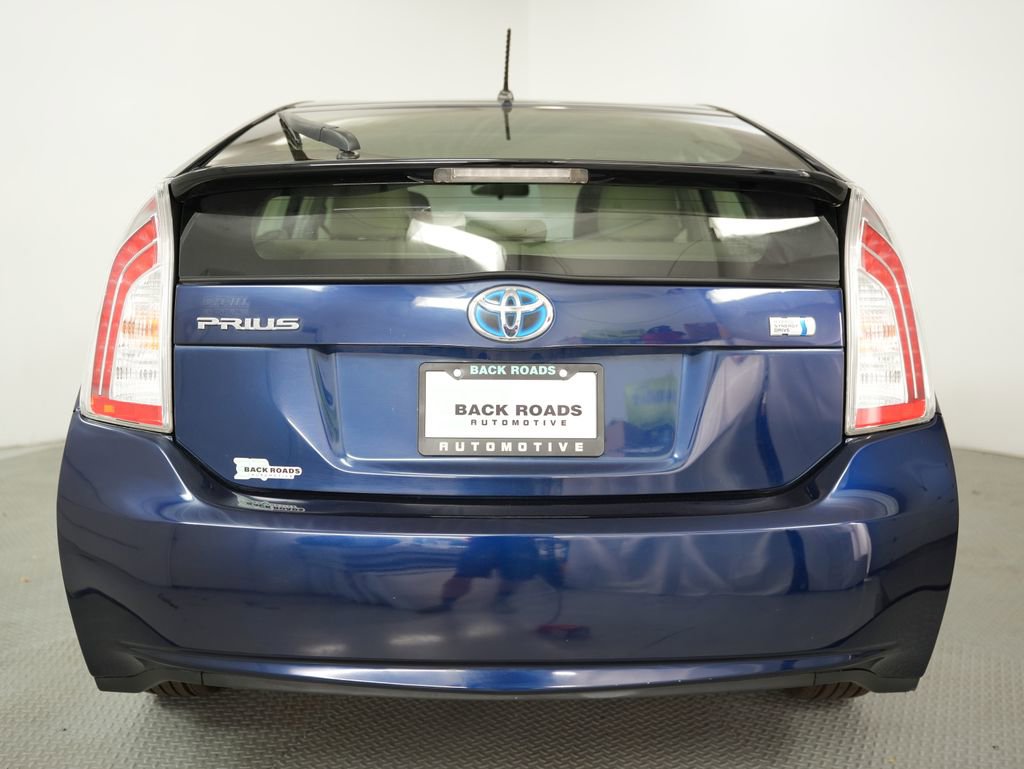 Used 2013 Toyota Prius Two FWD image 8
