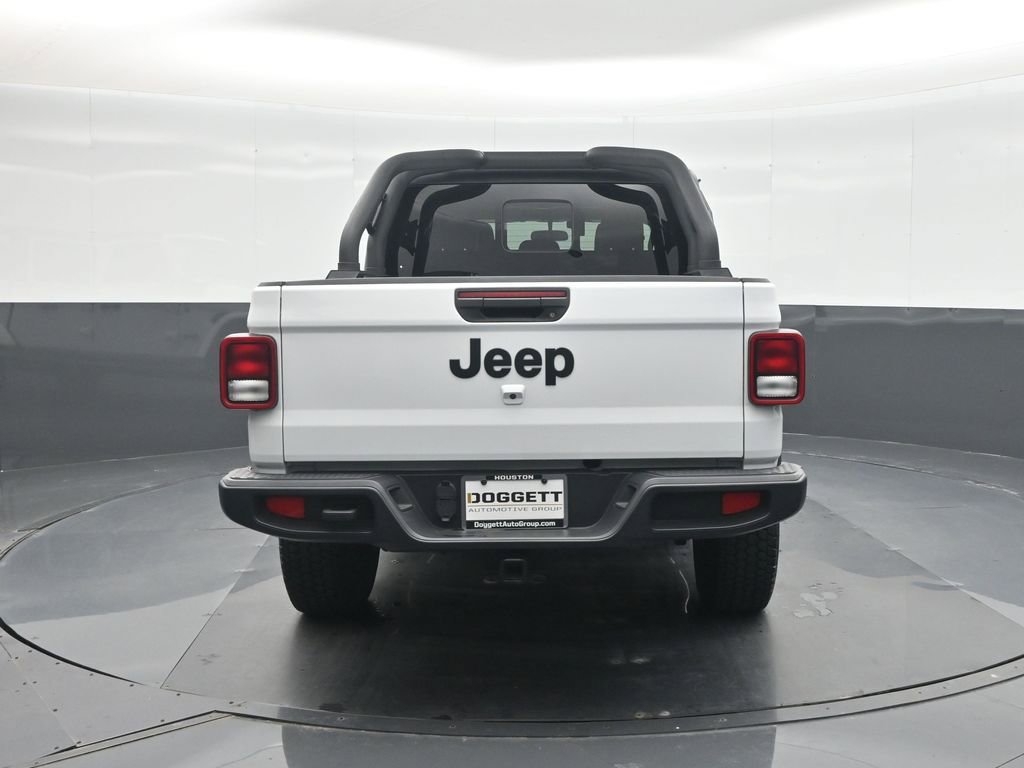 Used 2023 Jeep Gladiator Sport AWD/4WD image 17