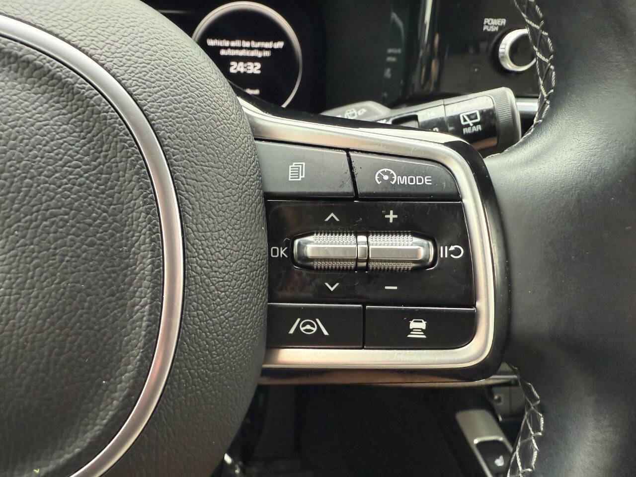 Used 2023 Kia Sorento SX image 35