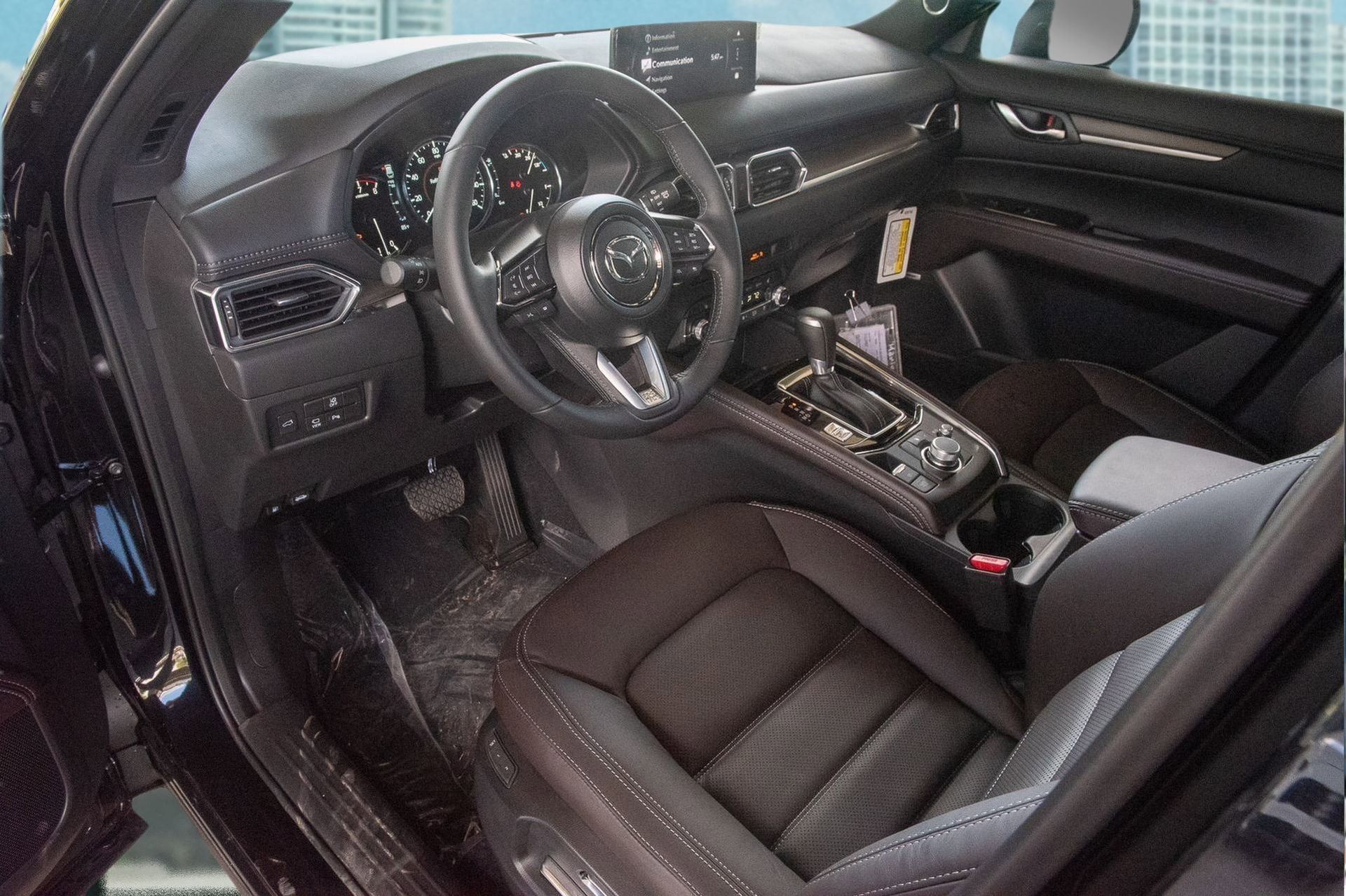 Used 2025 MAZDA CX-5 Signature image 5