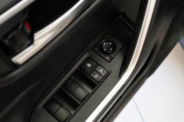 Used 2021 Toyota RAV4 XLE image 14