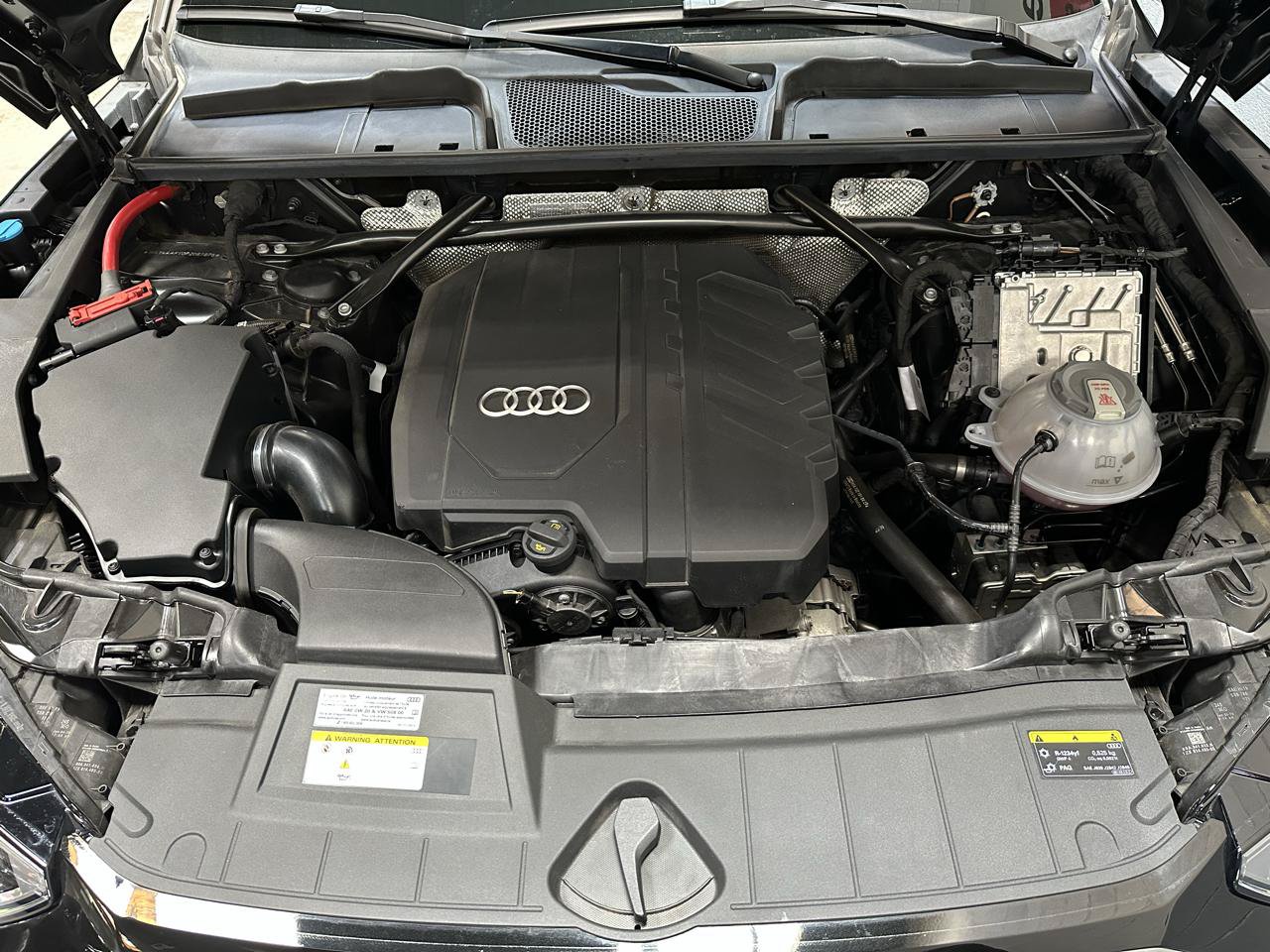 Used 2023 Audi Q5 2.0T Premium w/ Convenience Package AWD/4WD image 22