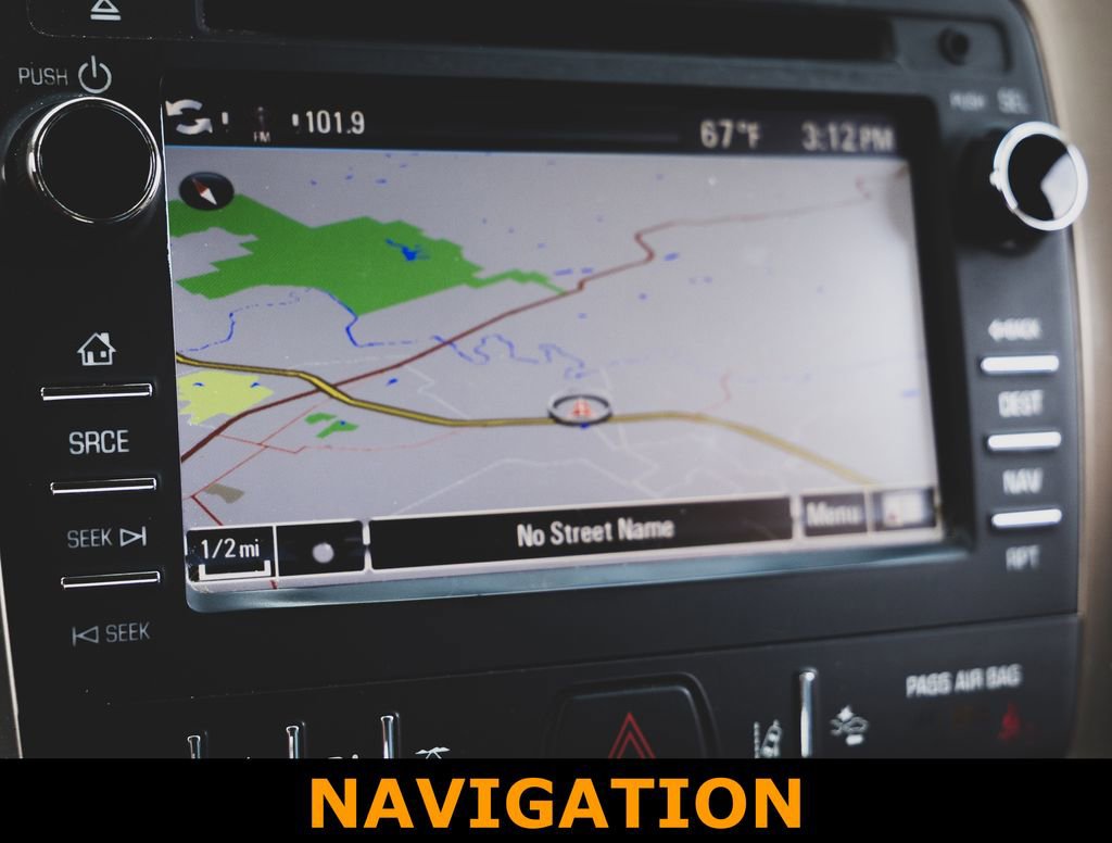 Used 2014 GMC Acadia Denali image 4