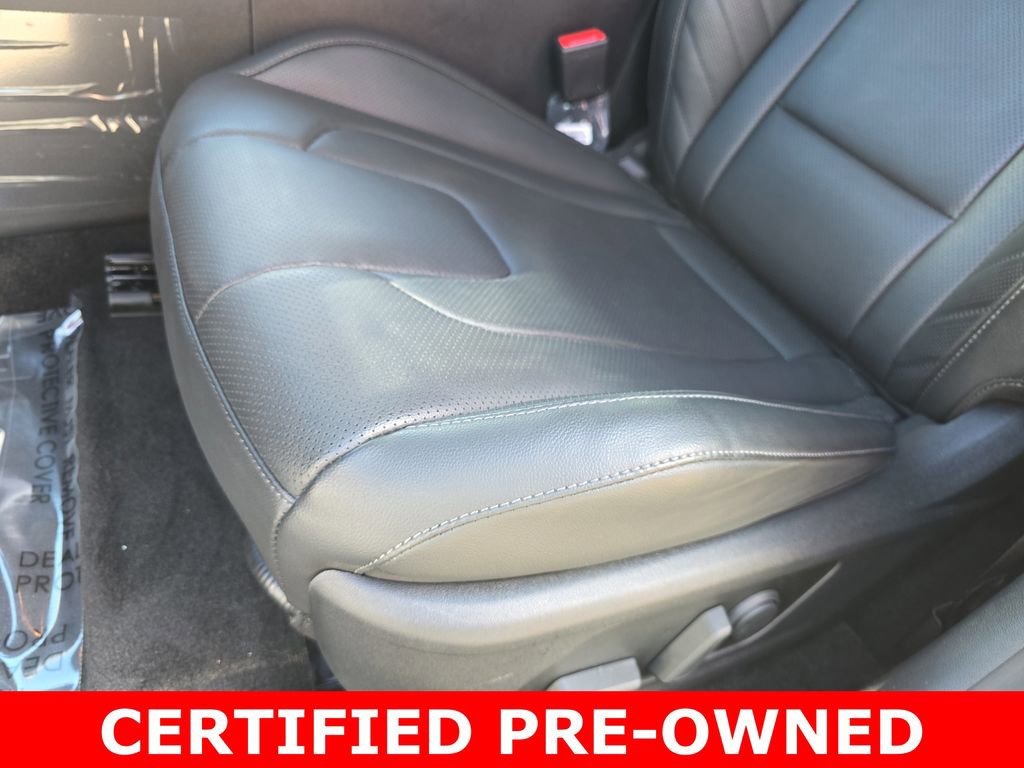 Used 2025 Hyundai Elantra Limited image 28