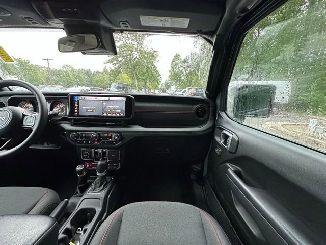 Used 2024 Jeep Wrangler Unlimited Rubicon image 30