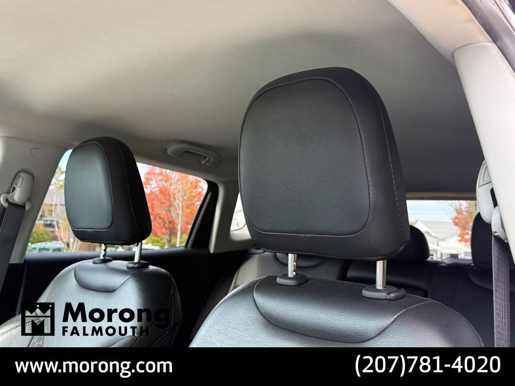Used 2019 Jeep Compass Latitude w/ Cold Weather Group AWD/4WD image 29