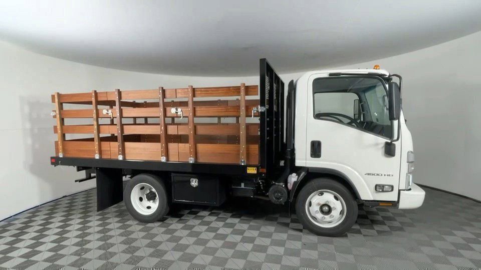 New 2025 Chevrolet Low Cab Forward image 2
