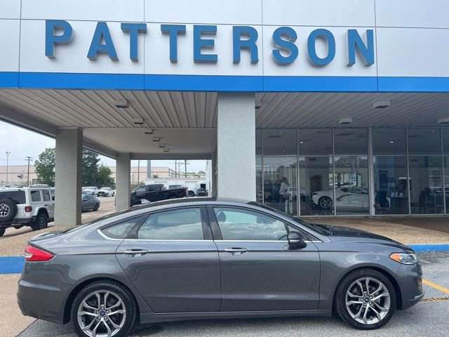 Used 2020 Ford Fusion SEL FWD image 1