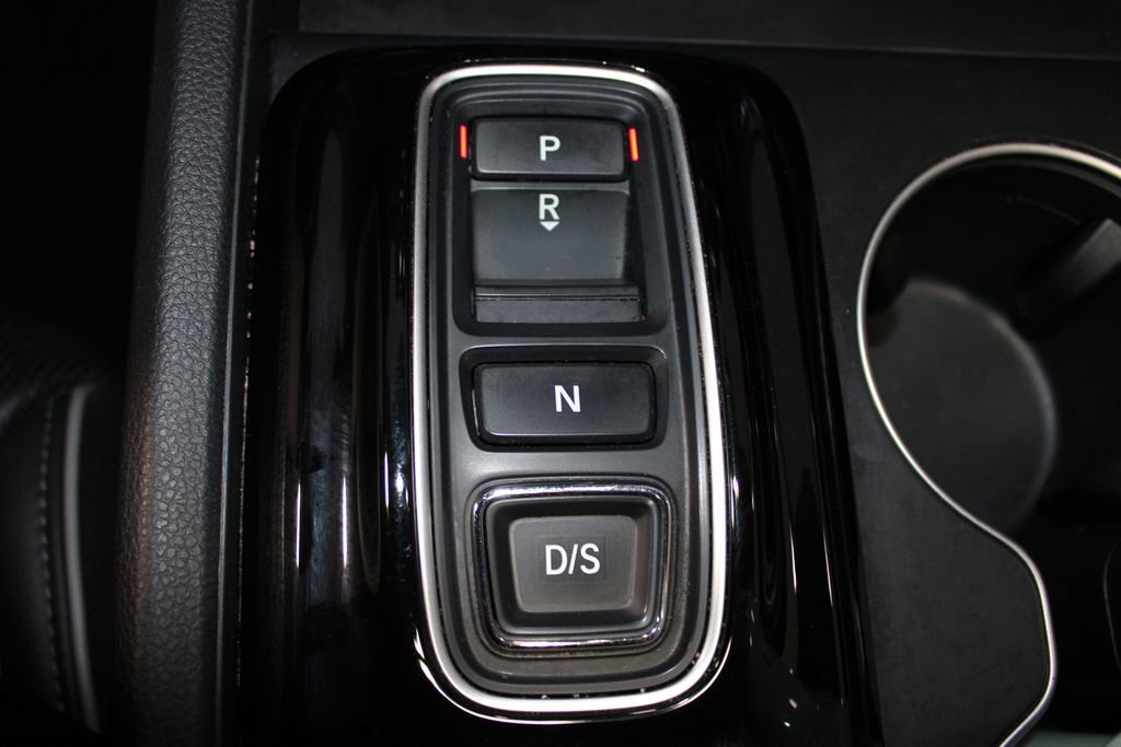 Used 2023 Honda Pilot Elite image 45