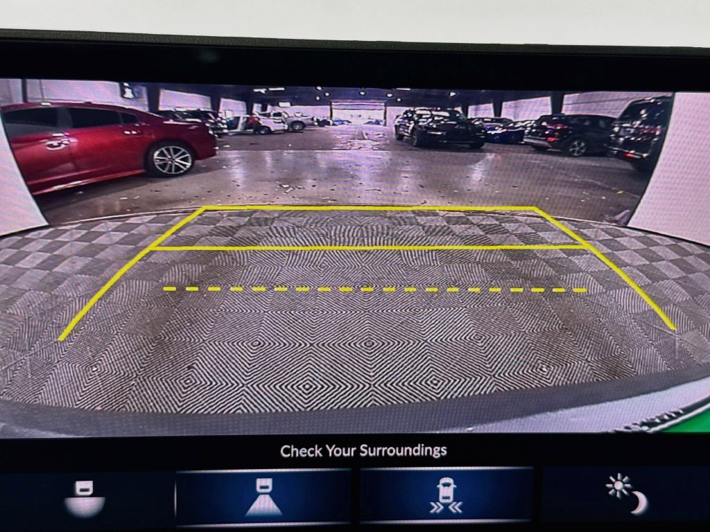 Used 2022 Acura MDX w/ Advance Package AWD/4WD image 16