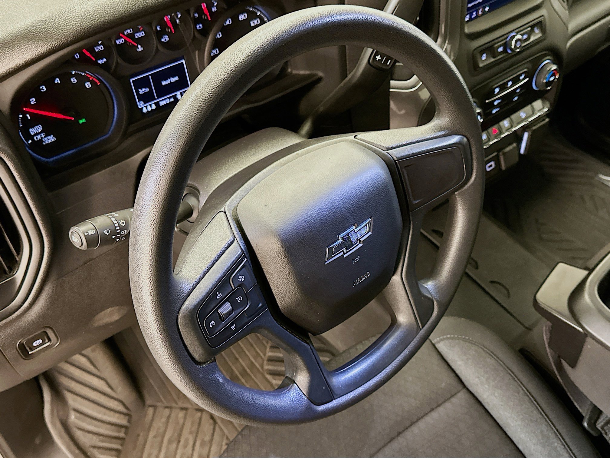 Used 2024 Chevrolet Silverado 1500 Custom Trail Boss w/ LPO, Dark Essentials Package image 18