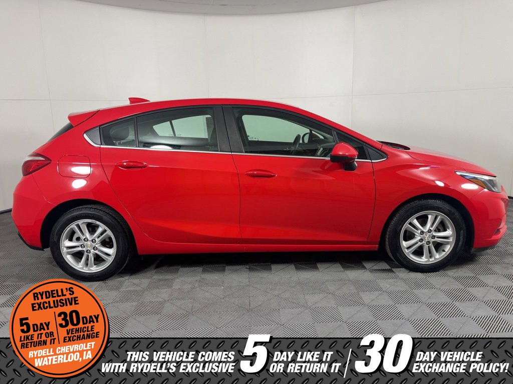 Certified 2018 Chevrolet Cruze LT w/ Convenience Package image 3