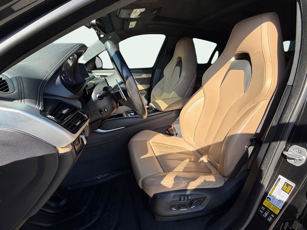 Used 2019 BMW X6 M w/ Executive Package image 19