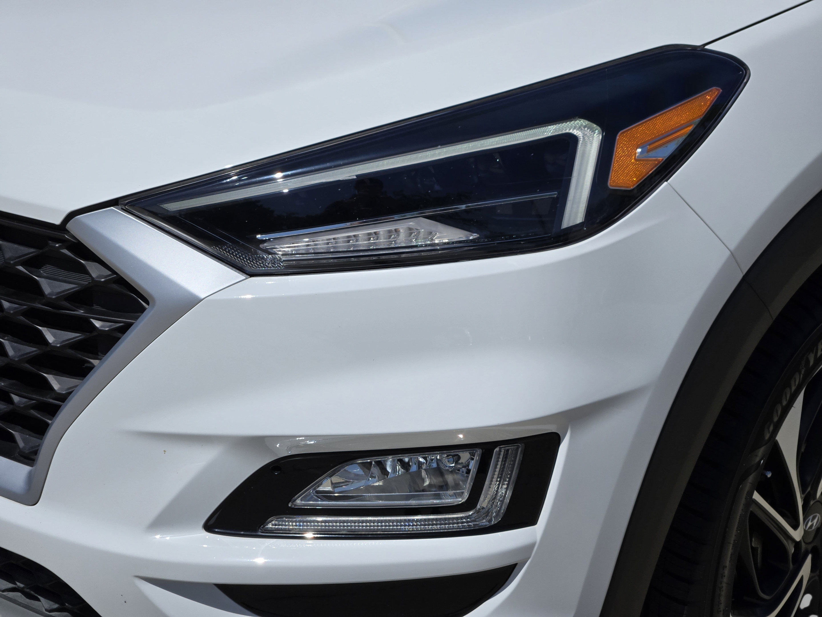 Used 2019 Hyundai Tucson Sport w/ Cargo Package FWD image 35