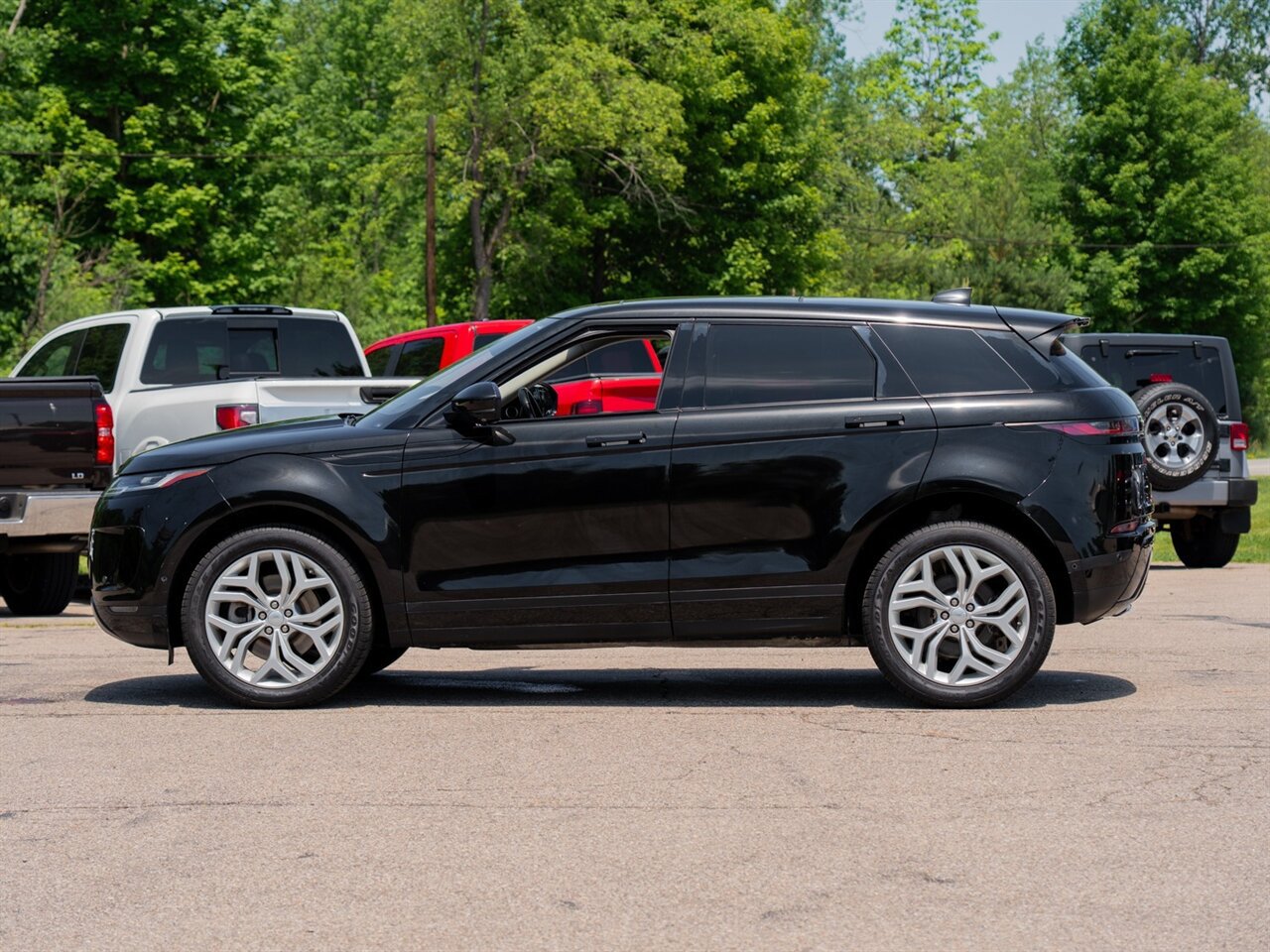 Used 2021 Land Rover Range Rover Evoque SE AWD/4WD image 8
