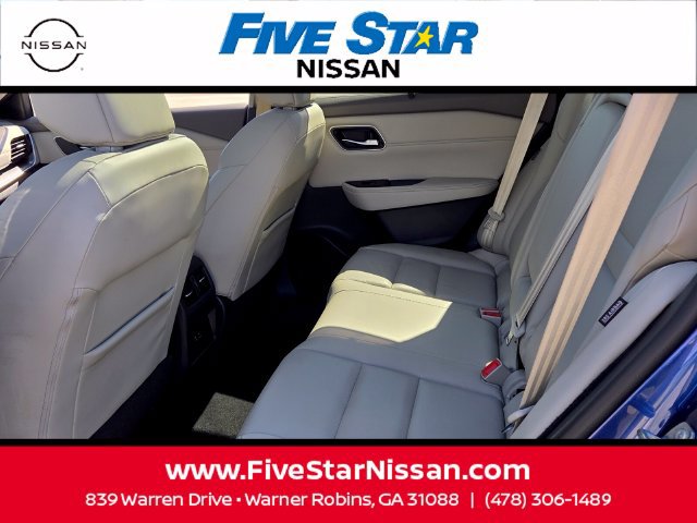 Used 2021 Nissan Rogue SV w/ Premium Package FWD image 6