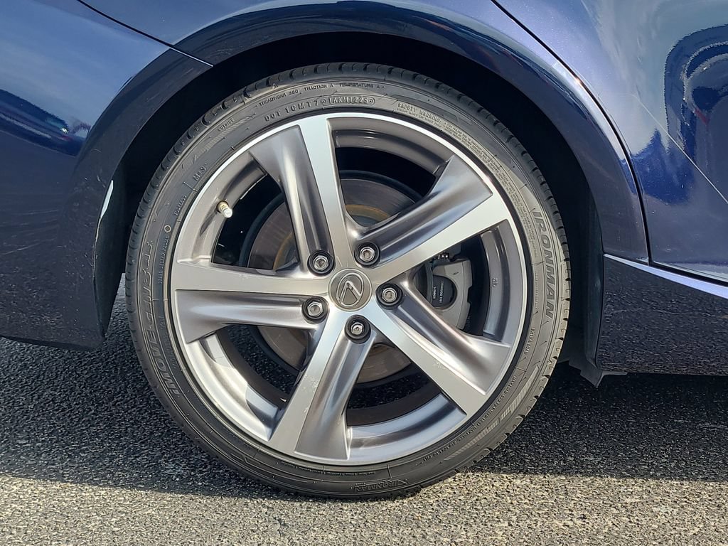 Used 2019 Lexus IS 300 AWD w/ Navigation Package image 5