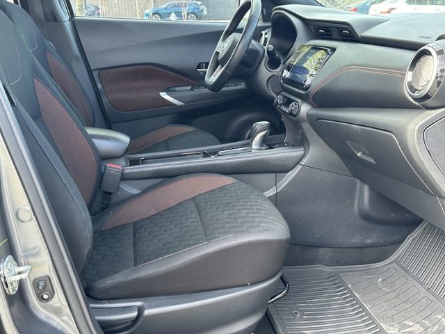 Used 2021 Nissan Kicks SR image 14