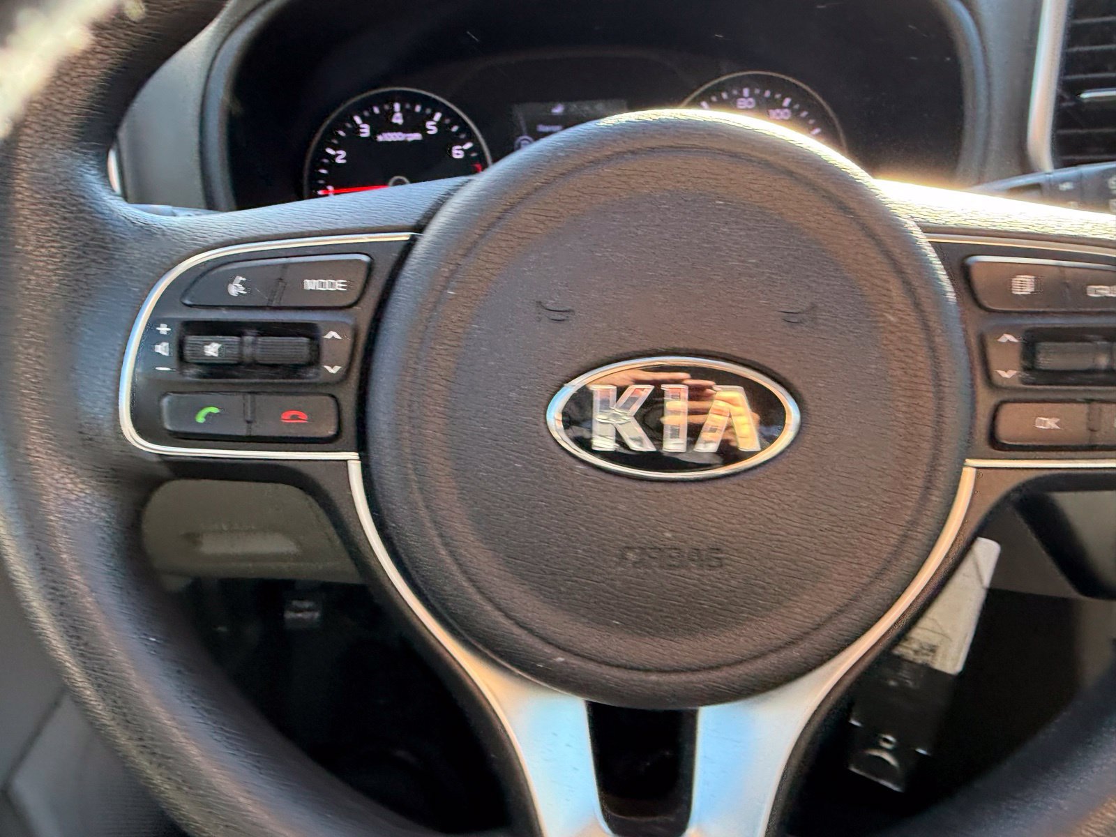 Used 2018 Kia Sportage LX AWD/4WD image 18