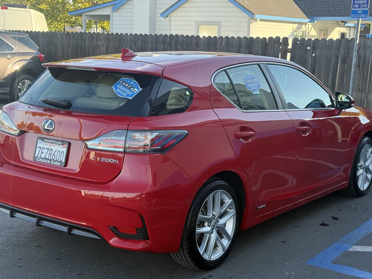 Used 2014 Lexus CT 200h image 5