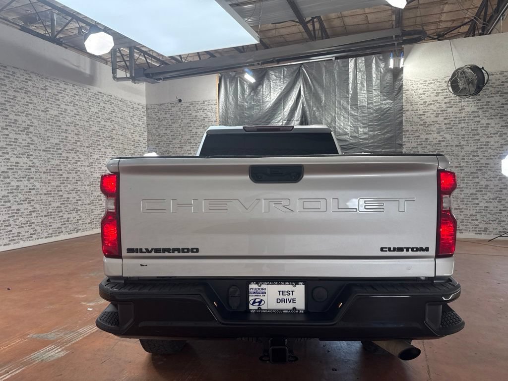 Used 2022 Chevrolet Silverado 2500 Custom w/ Custom Convenience Package RWD image 6