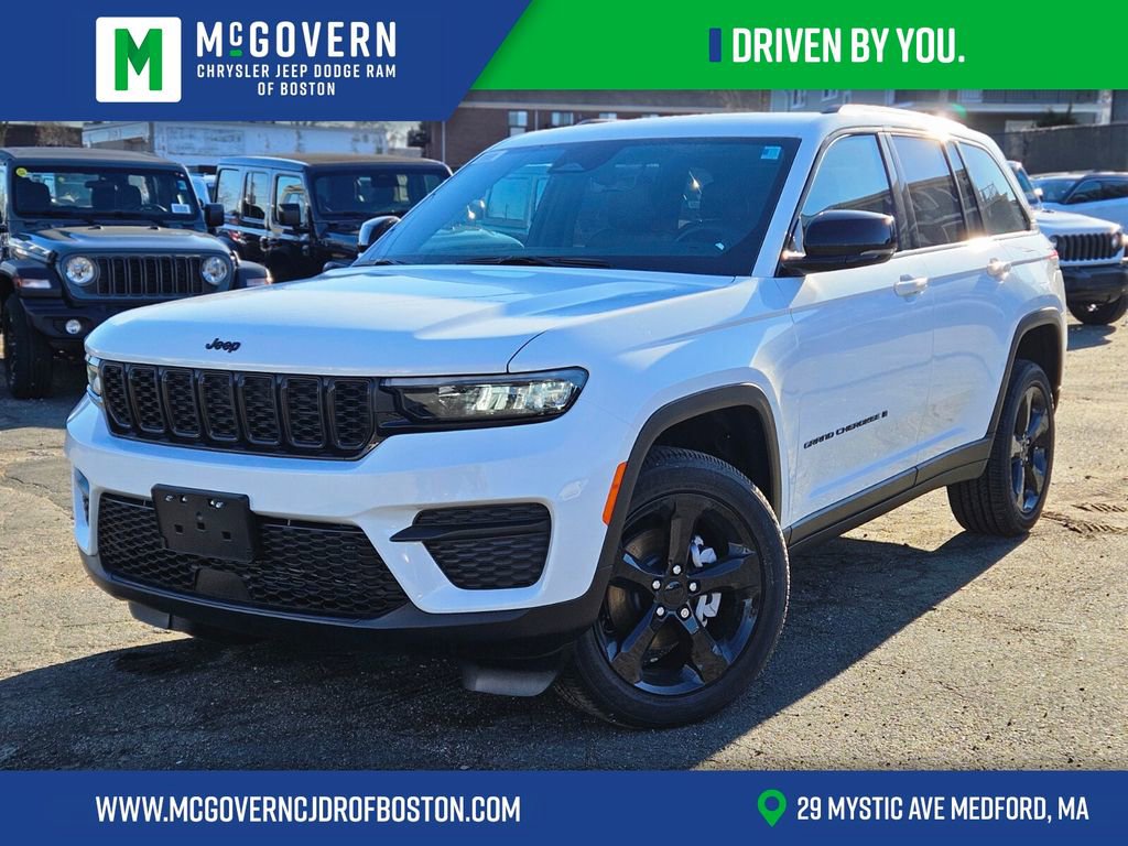 New 2025 Jeep Grand Cherokee Altitude image 1