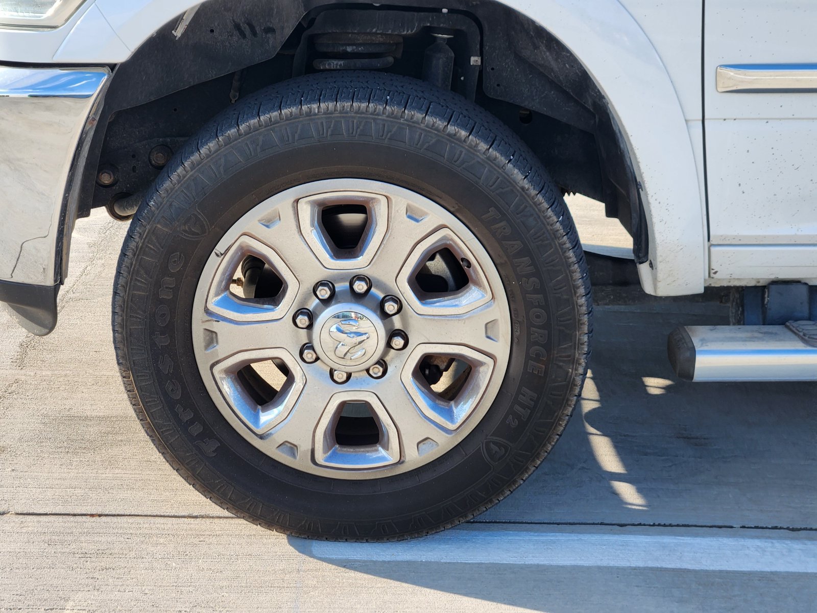 Used 2015 RAM 2500 Limited AWD/4WD image 11
