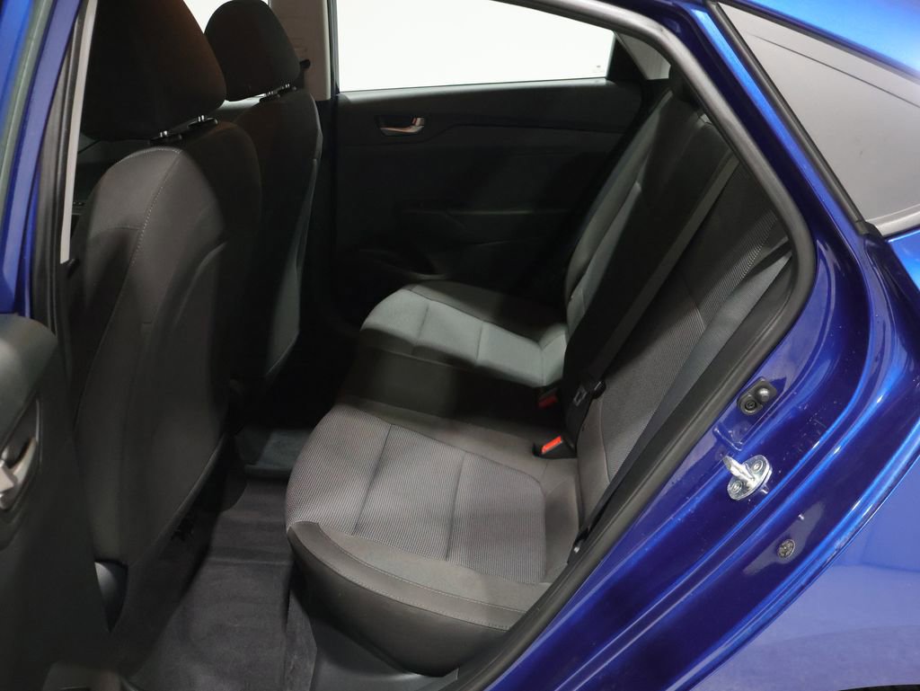 Used 2021 Hyundai Accent SE FWD image 17