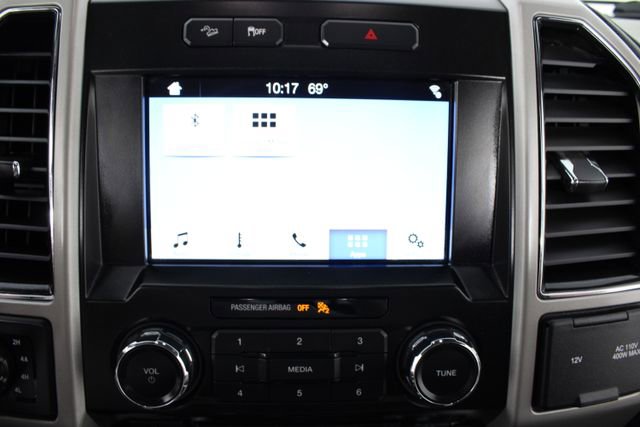 Used 2017 Ford F150 Lariat AWD/4WD image 4