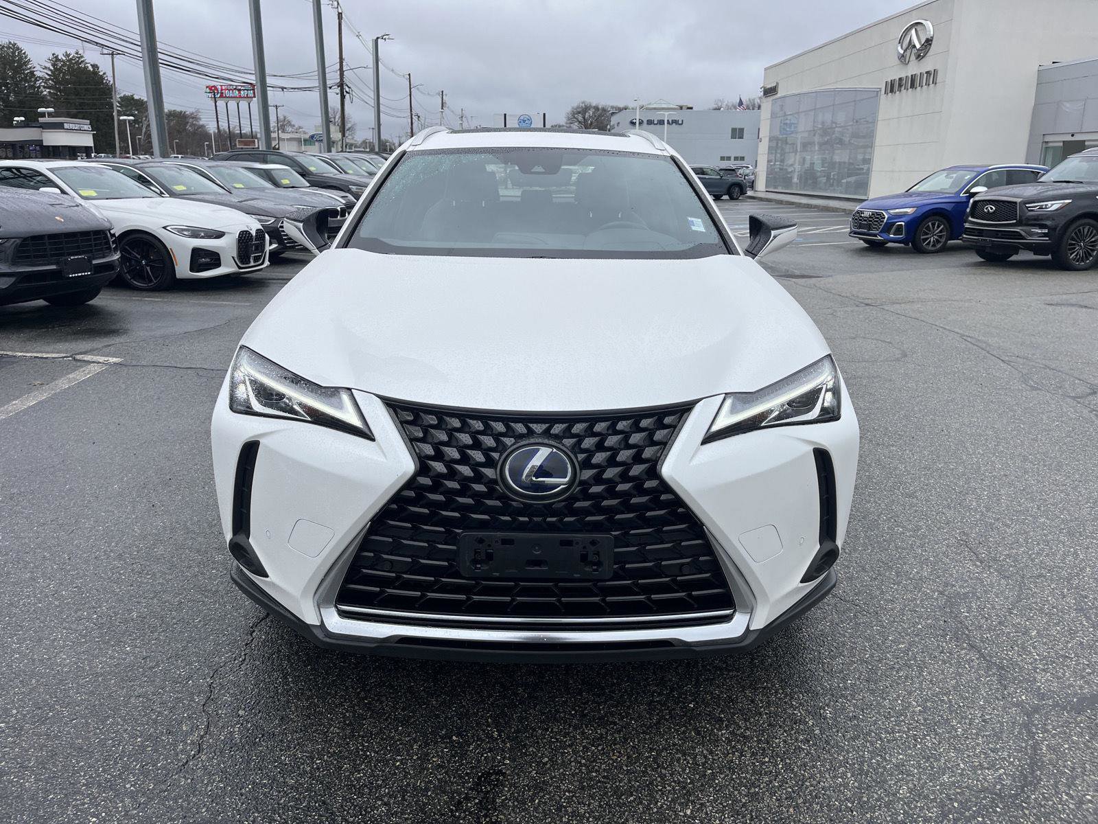 Used 2020 Lexus UX 250h w/ Premium Package image 8