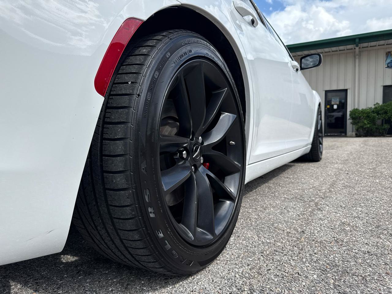 Used 2023 Chrysler 300 C RWD image 61