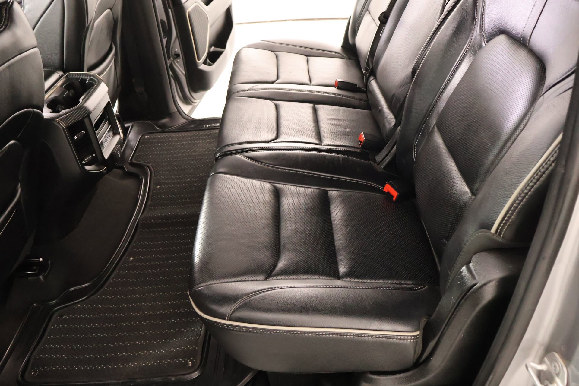 Used 2019 RAM 1500 Limited w/ Advanced Safety Group AWD/4WD image 13