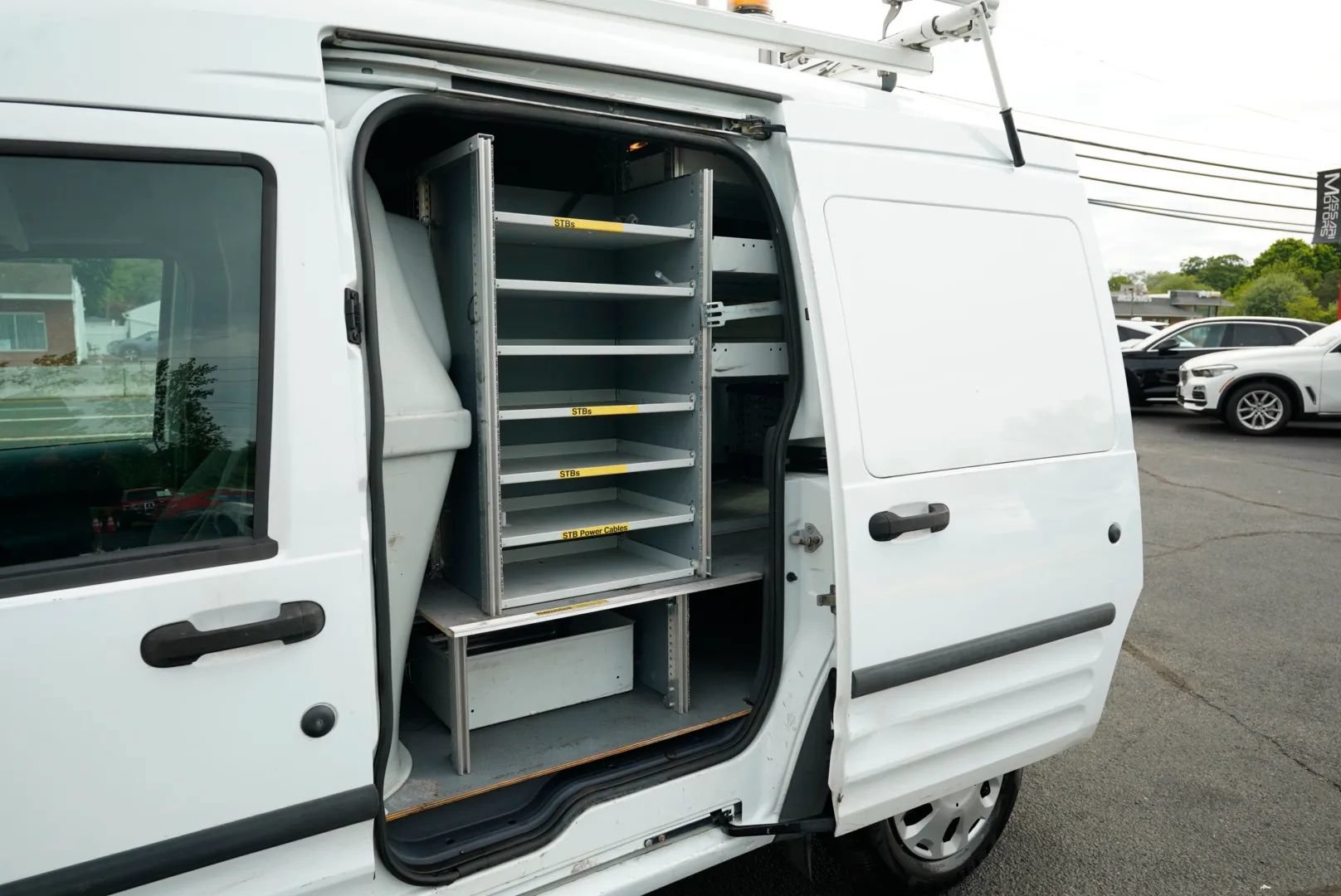Used 2013 Ford Transit Connect XL FWD image 19