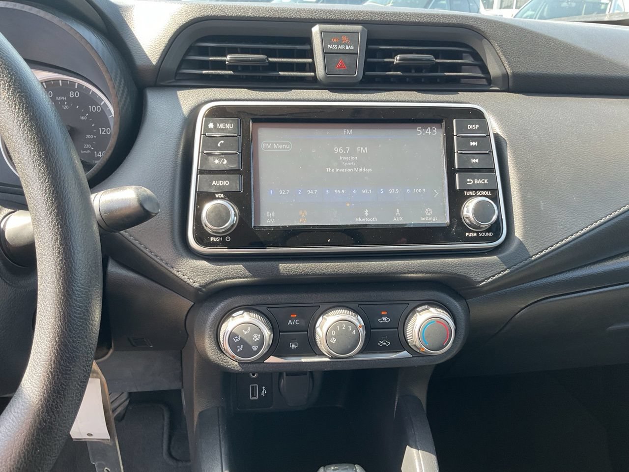 Used 2024 Nissan Versa S FWD image 20