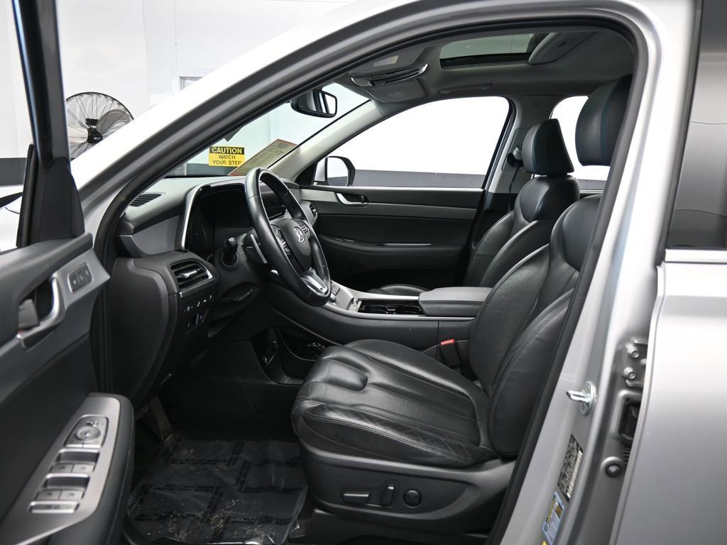 Used 2022 Hyundai Palisade SEL w/ Premium Package image 12