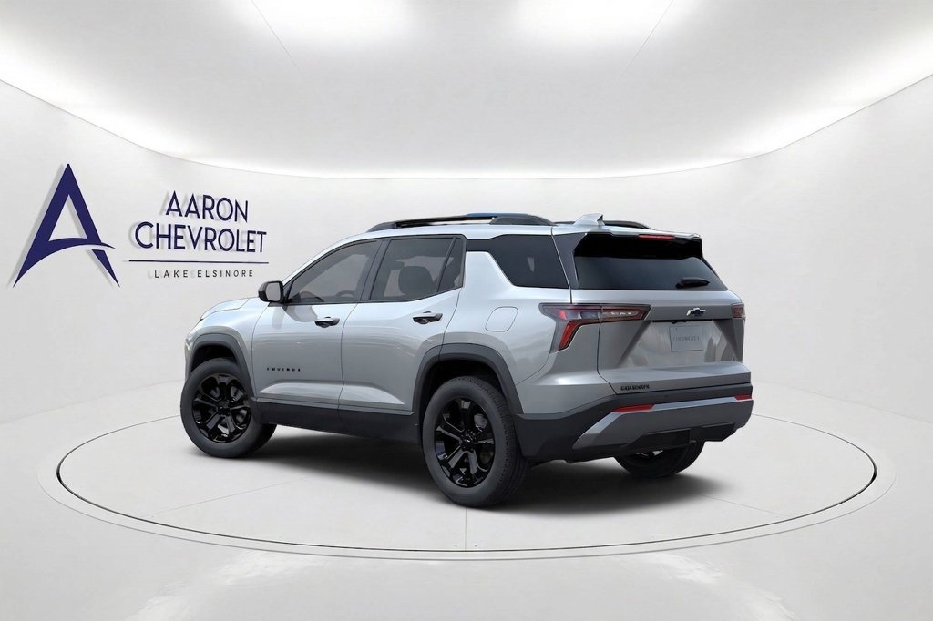 New 2027 Chevrolet Equinox LT w/ Midnight Edition FWD image 3