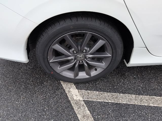 Used 2020 Honda Civic EX image 19