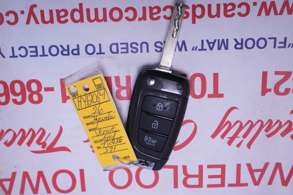 New 2026 Hyundai Venue SE image 35